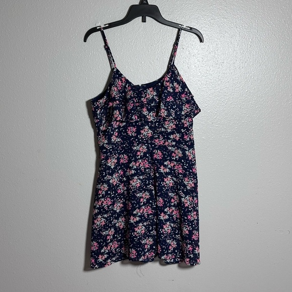 Candie’s Women Summer Romper Blue Floral size 5 - Picture 1 of 7